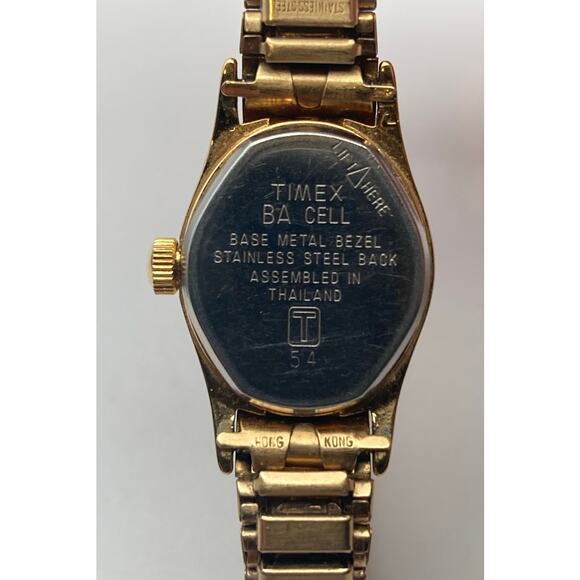 VTG Timex BA Cell Womens Petite Watch 18mm New Battery - Stretch Expansion Band - Picture 5 of 8